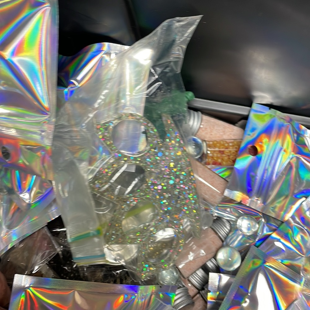 1 Large Scoop from a Mystery Treasure Box filled with alot of ….see desc… - Picture 9 of 9
